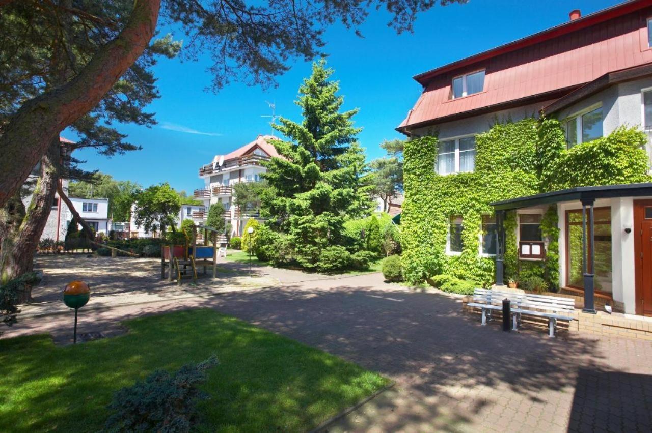 Rodzinna Przystan Mrzezyno Exterior photo